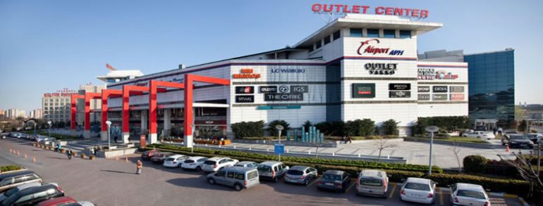 airport outlet center