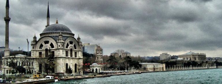 Dolmabahçe Mosque